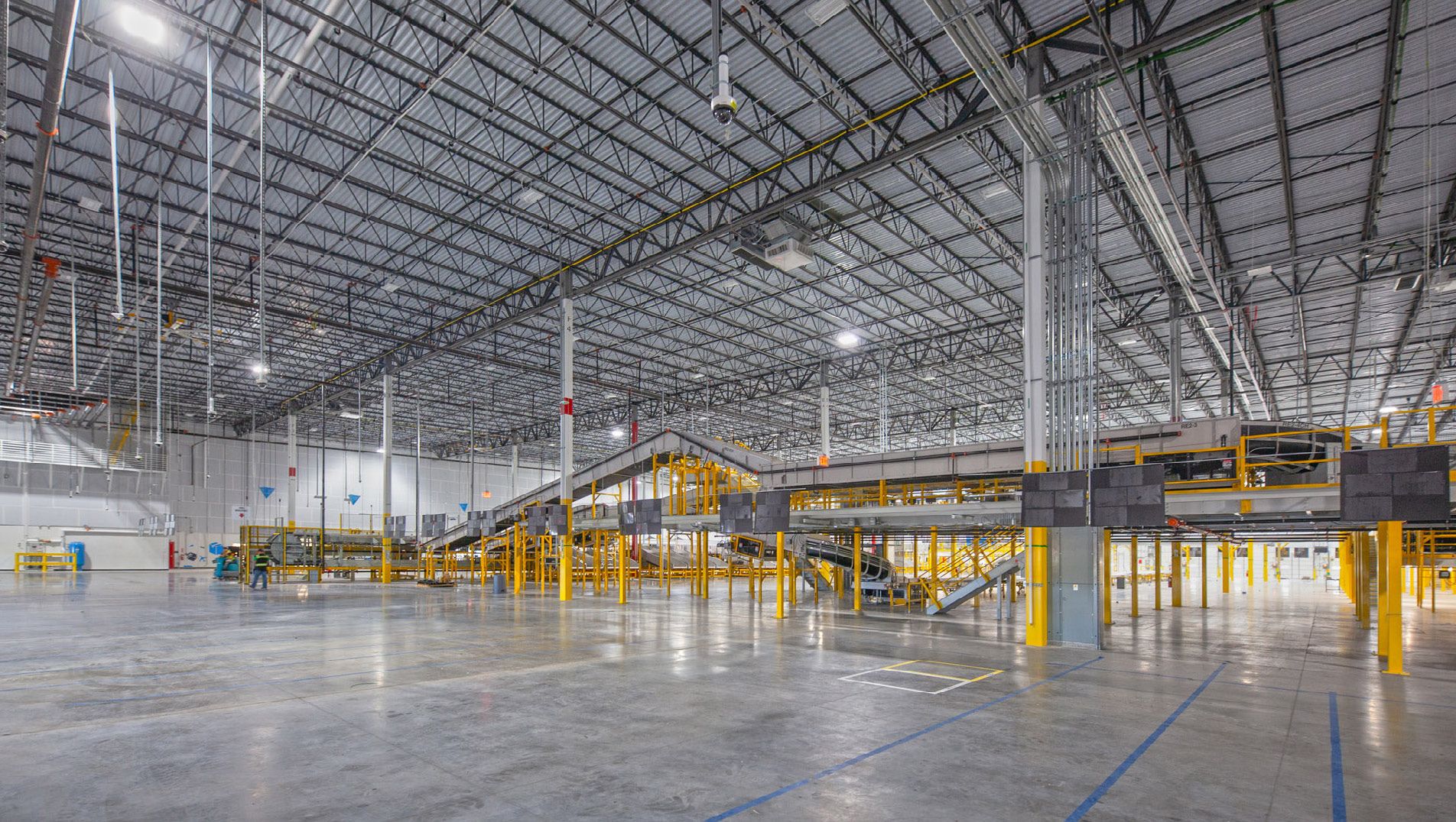 Industrial warehouse tenant build out completed by Nova CM contractors